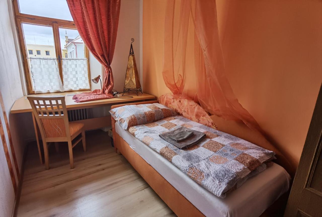 U Cerneho Orla Apartman Vidnava Kültér fotó